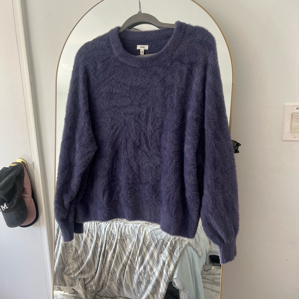NWT Aerie Dark Navy/Purple Fuzzy Sweater Size Small